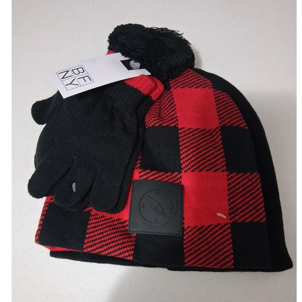 BE NY Kids Buffalo Plaid 2 Beanie Hats and Gloves Set Red Black Winter Warm